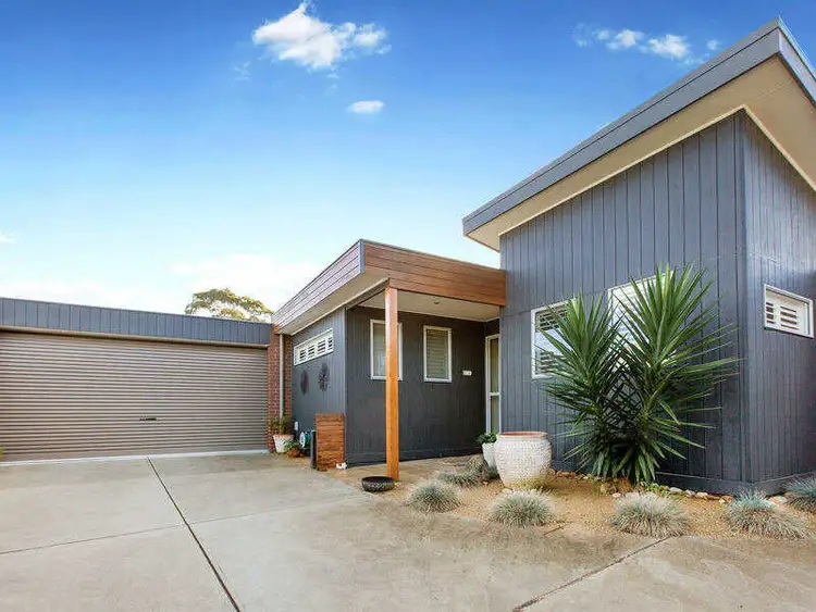 2/16 Lyon Street, Rosebud VIC 3939