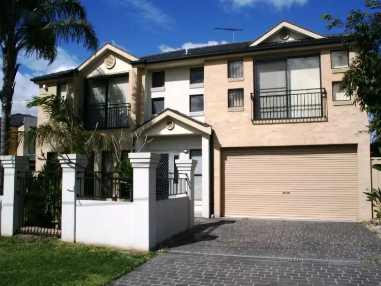 2/38 Junction Road, Moorebank NSW 1875