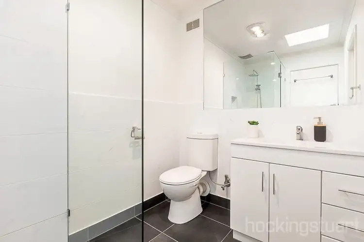 Fifth view of Homely house listing, 1/677 Warrigal Road, Bentleigh East VIC 3165