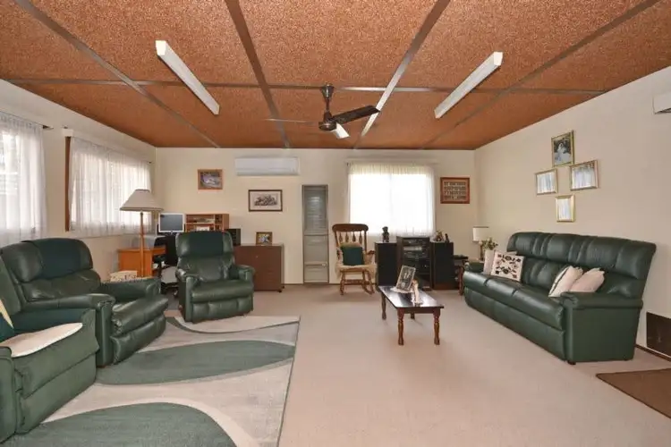 Seventh view of Homely house listing, 6 Thomas Street, Kangaroo Flat VIC 3555