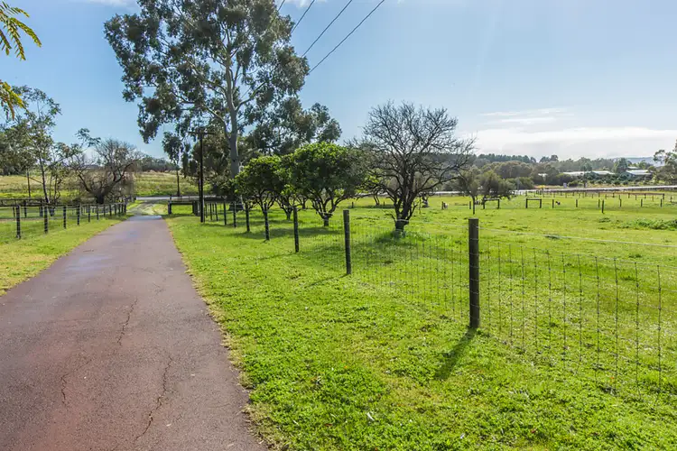 1682 Gnangara Road, Henley Brook WA 6055