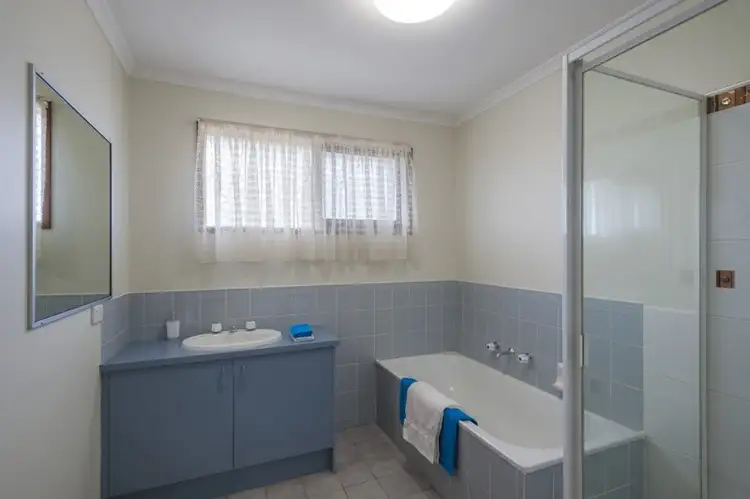 Seventh view of Homely house listing, 2 Bennett Court, Sunbury VIC 3429