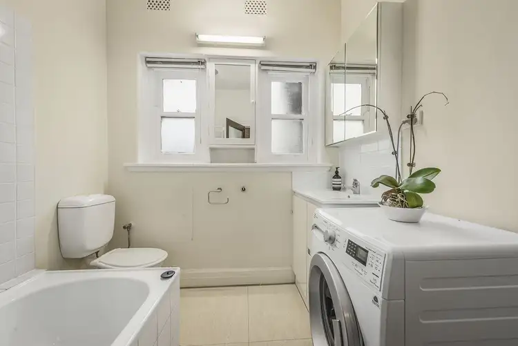 Fifth view of Homely apartment listing, 8/44 Murphy Street, South Yarra VIC 3141