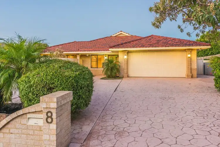 8 Koolyanga Road, Mullaloo WA 6027