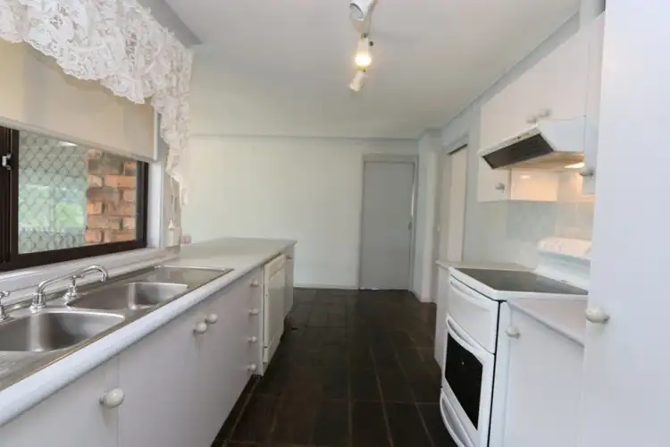 Sixth view of Homely house listing, 4 Piper Close, Rutherford NSW 2320