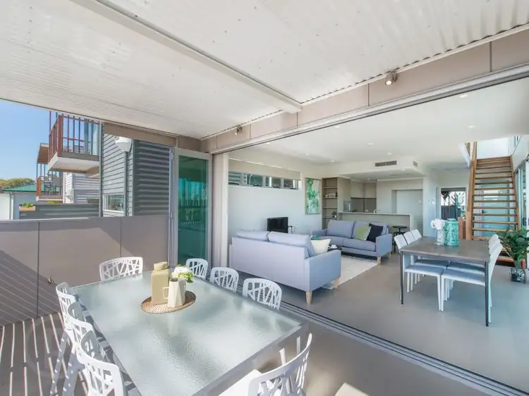 Second view of Homely townhouse listing, 262 Oxford Street, Balmoral QLD 4171