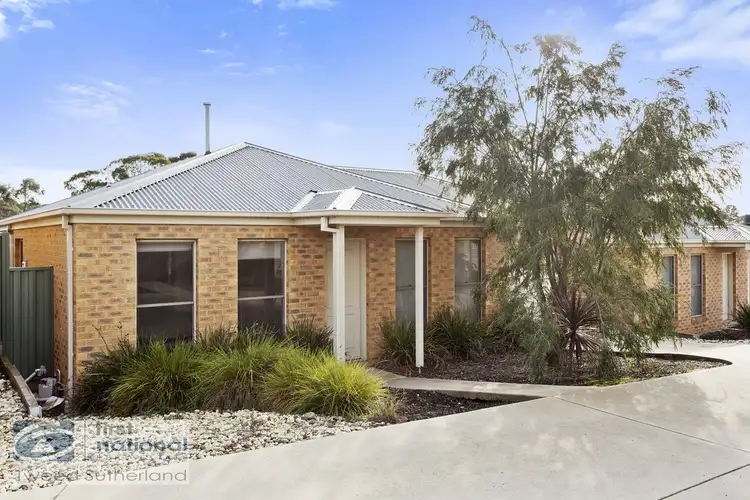 Second view of Homely house listing, 5/6 St George Park Drive, Kangaroo Flat VIC 3555