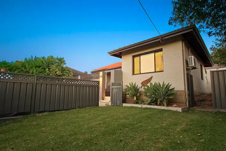 Fourth view of Homely semi-detached listing, 4 Mallion Street, Embleton WA 6062