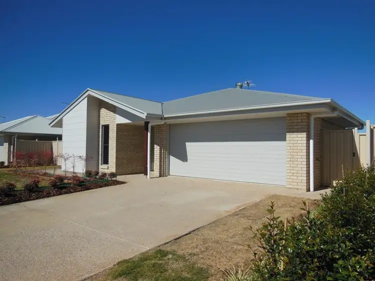 9 Reimers Street, Emerald QLD 4720