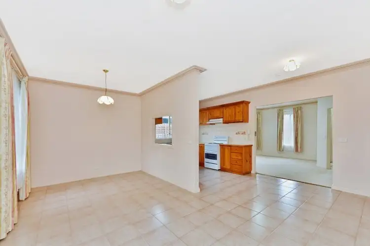 Fifth view of Homely house listing, 2 Anita Court, Whittlesea VIC 3757