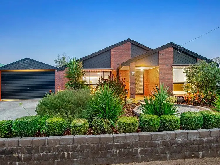 12 Bromage Close, Hoppers Crossing VIC 3029