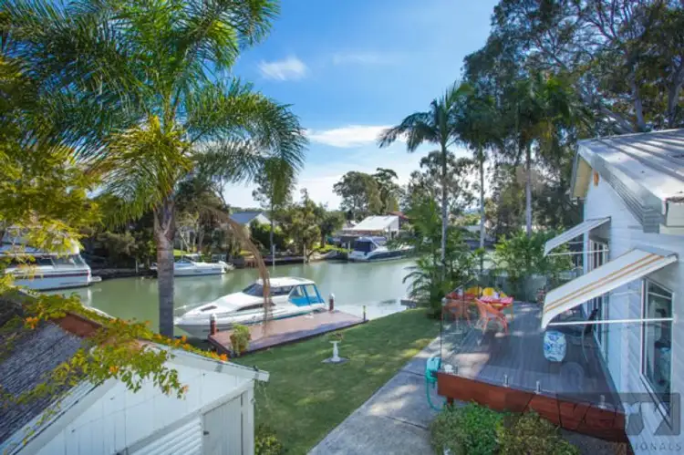 44 Macquarie Road, Fennell Bay NSW 2283