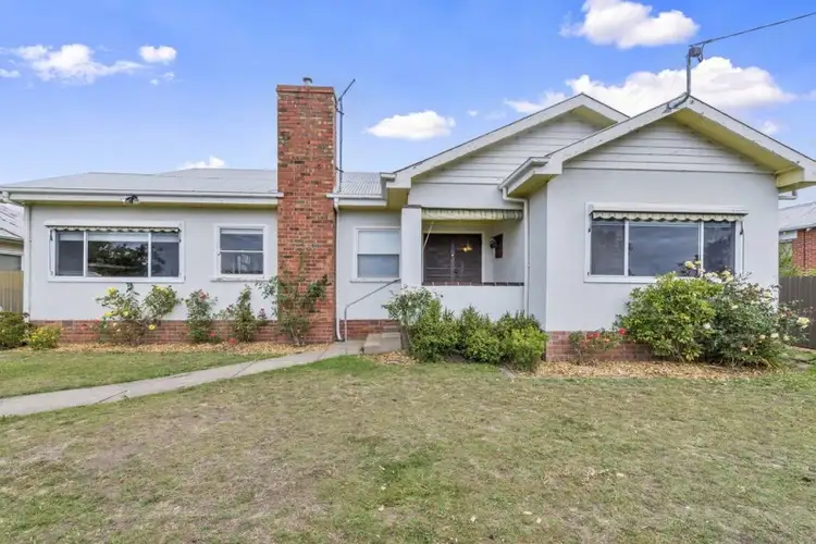 34 Moore Street, Colac VIC 3250
