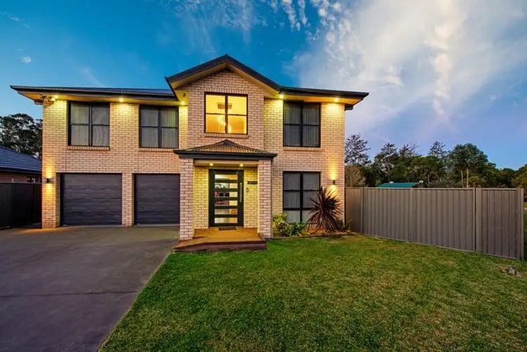 Second view of Homely house listing, 24 Queenscliff Place, Mardi NSW 2259