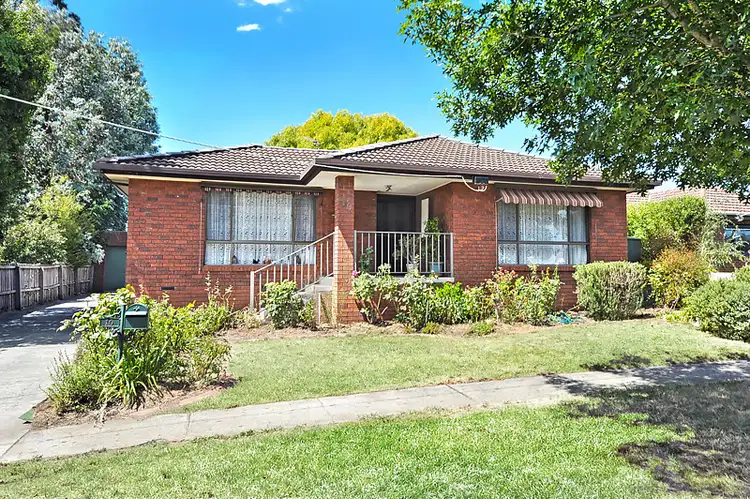 10 Thompson Street, Brown Hill VIC 3350