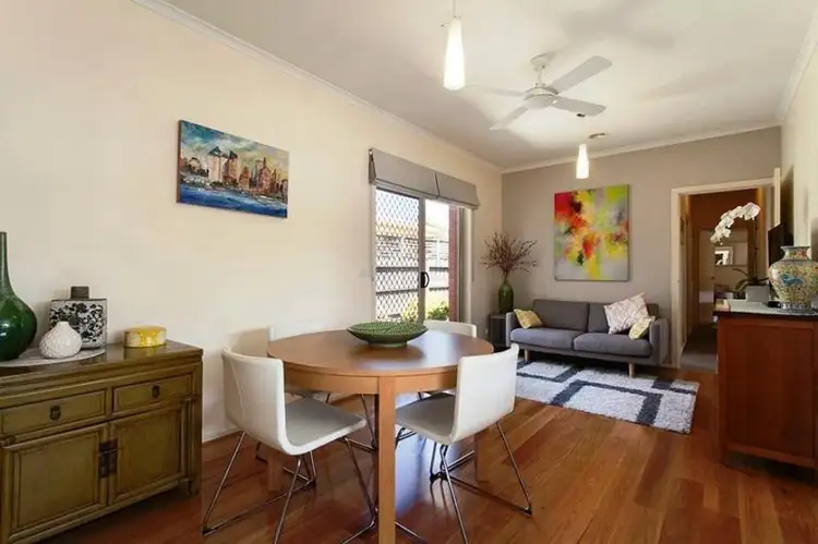 43 Severn Street, Newport VIC 3015