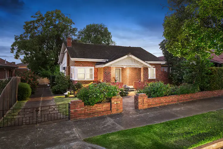 3 Kingsley Street, Ivanhoe VIC 3079