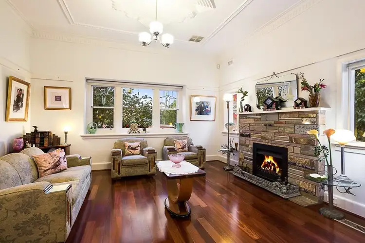 Fifth view of Homely house listing, 3 Scotts Parade, Ivanhoe VIC 3079