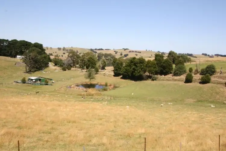 204. Barnes Road, Kardella VIC 3951
