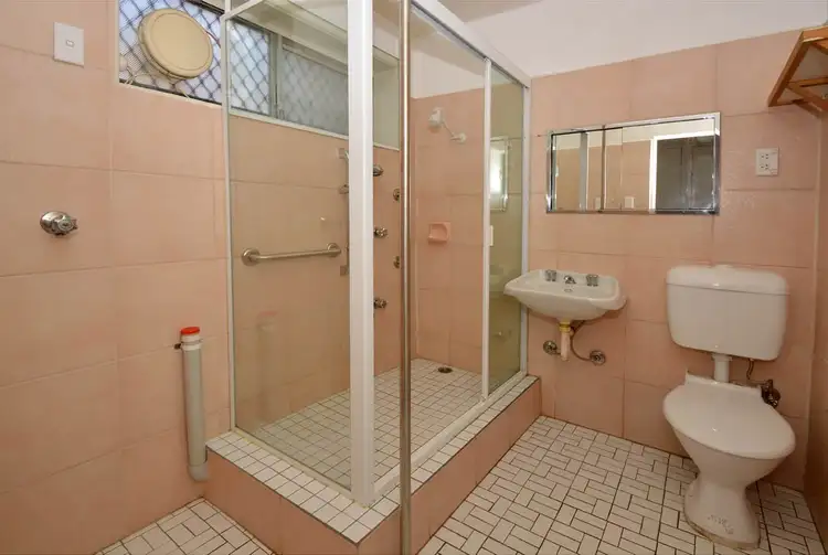 Fourth view of Homely apartment listing, 2/820 Ballarat Road, Deer Park VIC 3023