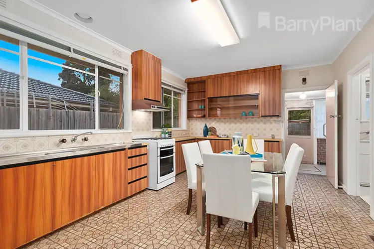 Third view of Homely house listing, 2 St Albans Street, Mount Waverley VIC 3149
