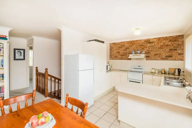 Third view of Homely unit listing, 2/1 Knotts Close, Grafton NSW 2460