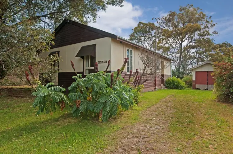 232 Coal Point Road, Coal Point NSW 2283
