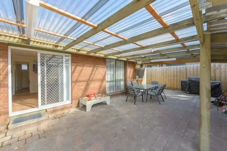 Sixth view of Homely house listing, 1 Drysdale Court, Scoresby VIC 3179