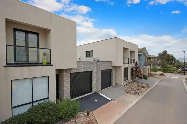 4 Ruby Lane, Greensborough VIC 3088