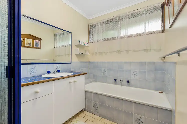 Fourth view of Homely unit listing, 2/28A Boronia Road, Vermont VIC 3133