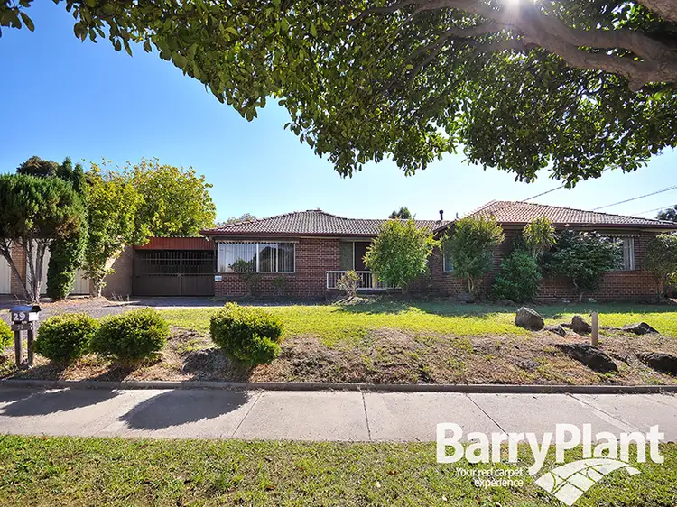 29 Tiverton Drive, Mulgrave VIC 3170