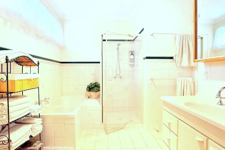 Seventh view of Homely house listing, 4 Daphne Street, Pascoe Vale VIC 3044