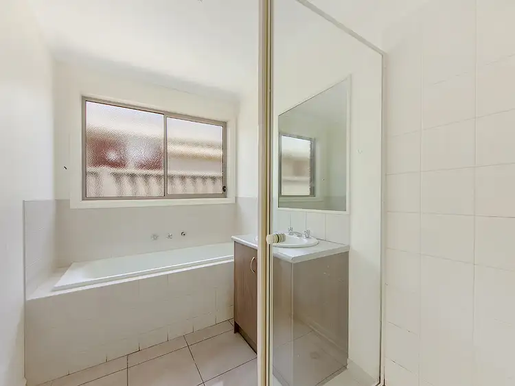 Sixth view of Homely house listing, 29 Howardson Circuit, St Albans VIC 3021