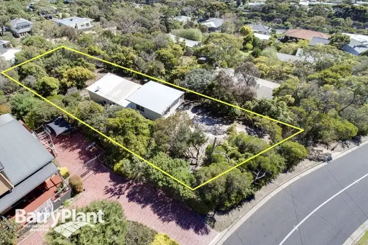 6 Navigator Street, Mccrae VIC 3938