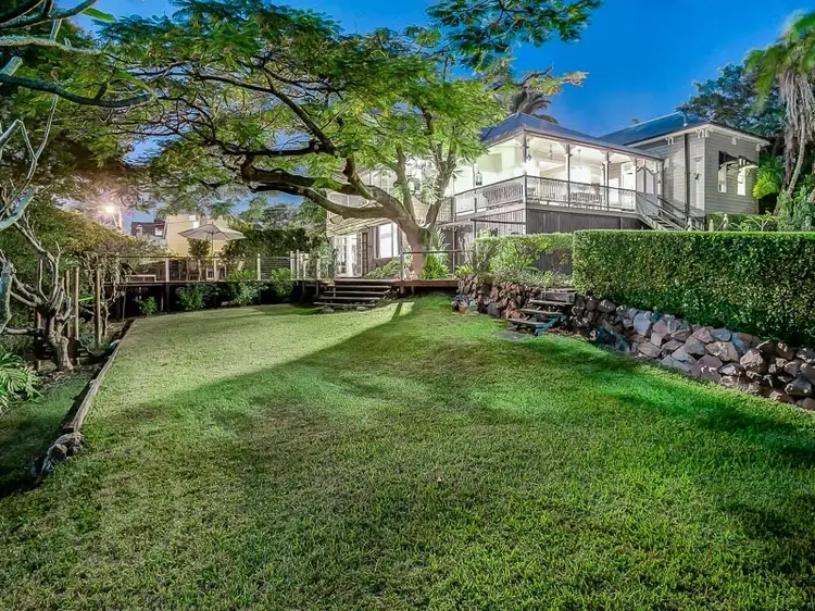 8 Rossmere Lane, Auchenflower QLD 4066