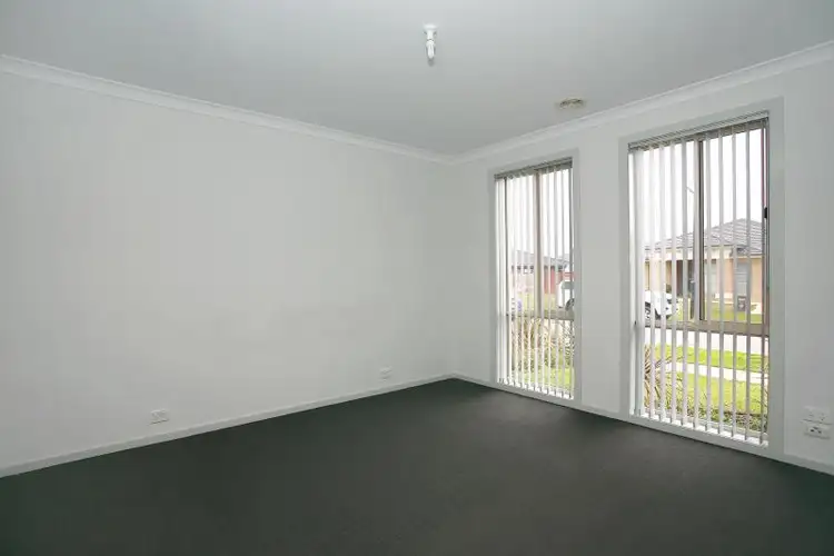 Fifth view of Homely house listing, 34 Merriwee Chase, Sandhurst VIC 3977