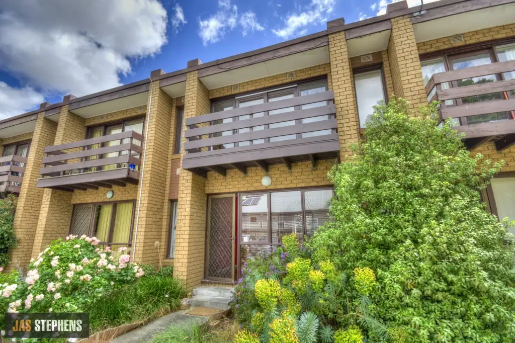 Main view of Homely apartment listing, 2/8 Tongue Street, Yarraville VIC 3013