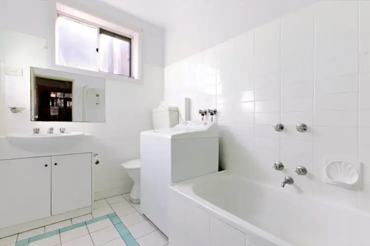 Third view of Homely apartment listing, 3/49 Gourlay Street, St Kilda East VIC 3183