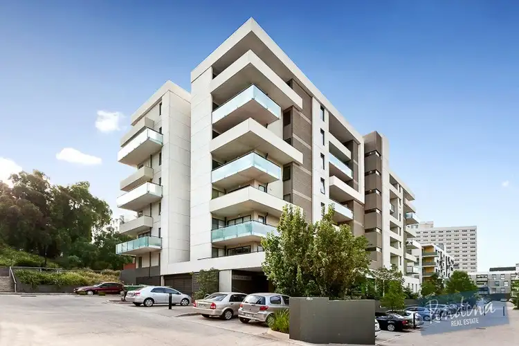 707/72 Altona Street, Kensington VIC 3031