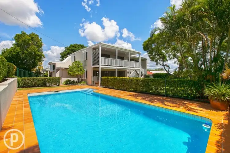 4 Aland Street, Wavell Heights QLD 4012