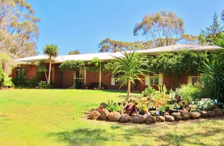 Main view of Homely house listing, 10 Sunrise Gully Road, Kangaroo Flat VIC 3555