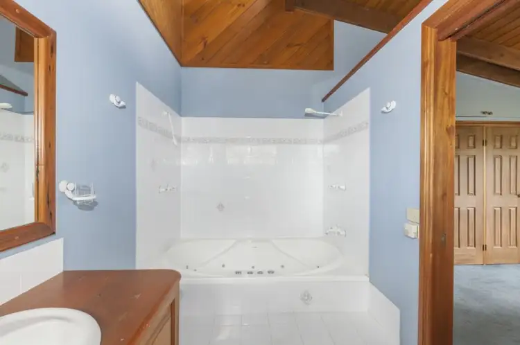 Sixth view of Homely house listing, 25 Parkes Crescent, Faulconbridge NSW 2776