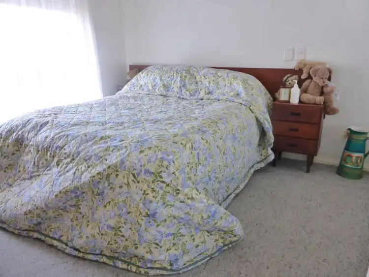 Fifth view of Homely house listing, 3/4-6 Eskdale Drive, Raymond Terrace NSW 2324