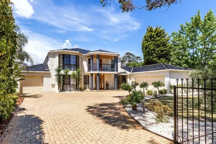 37 Belvedere Avenue, Wheelers Hill VIC 3150