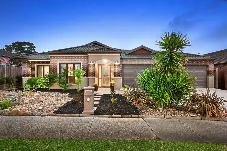 8 Folko Road, Doreen VIC 3754