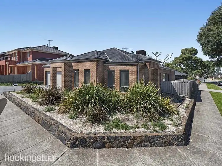 Second view of Homely house listing, 8 Loughton Avenue, Epping VIC 3076