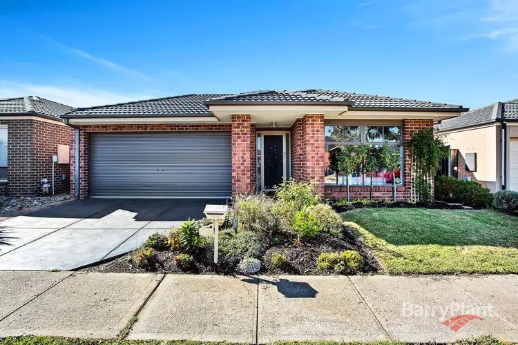 12 Hawkstone Road, Manor Lakes VIC 3024
