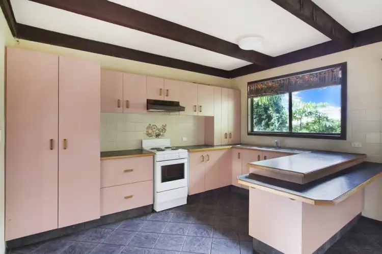 Fifth view of Homely house listing, 22 Pamela Crescent, Bowen Mountain NSW 2753