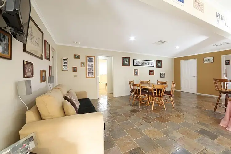 Third view of Homely house listing, 7 Boradino Place, Rowville VIC 3178