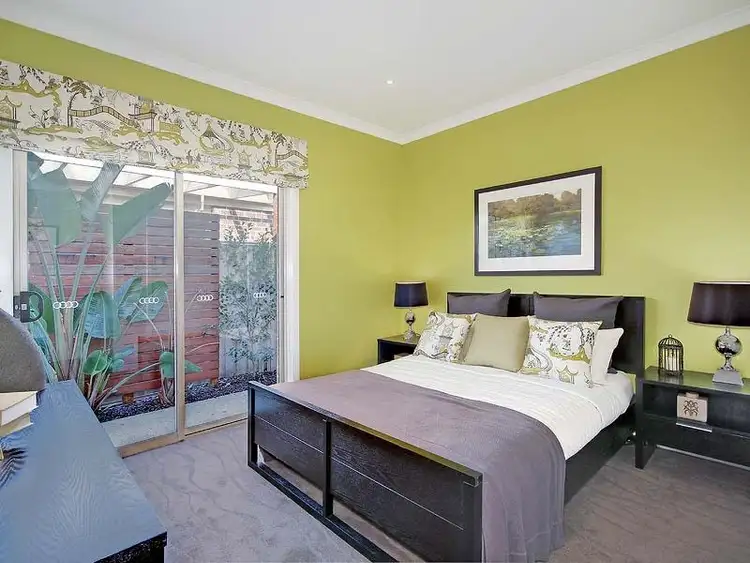 Fifth view of Homely house listing, 10 Worthington Boulevard, Pakenham VIC 3810